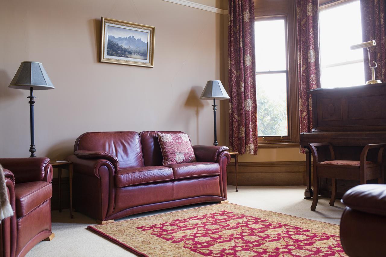 Turret House Bed & Breakfast Лонсестън Екстериор снимка